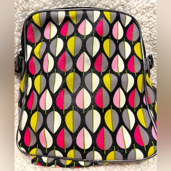 Vera Bradley leaf pattern multicolor cross body with matching wallet - Picture 3 of 7